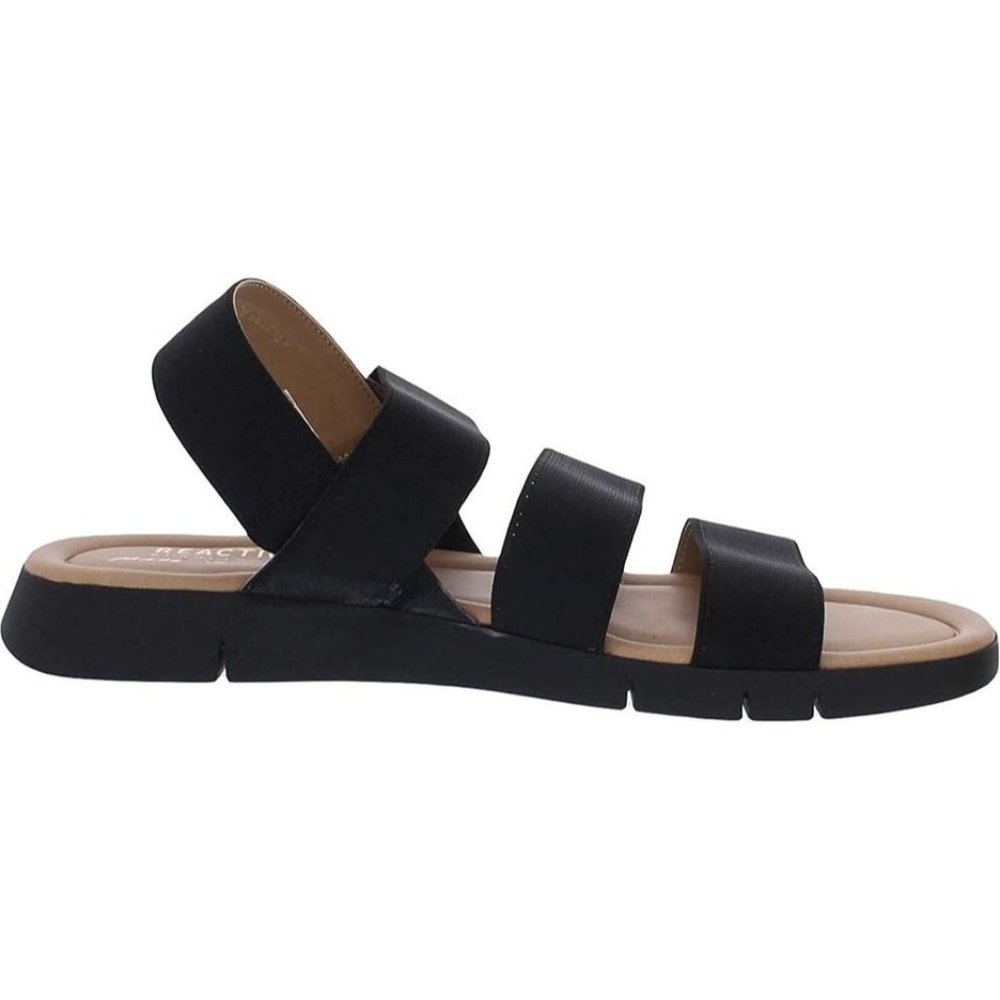Kenneth Cole REACTION Women's Sporty Sandal Flat